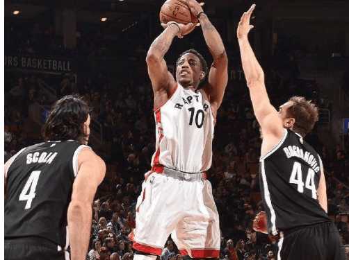 屡屡给黄蜂 屡屡给黄蜂