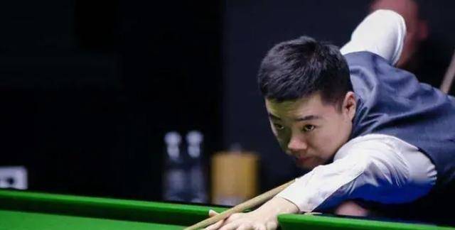 足球的象征 足球的象征