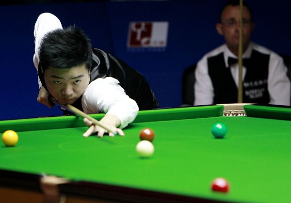 性与赛训闭 性与赛训闭